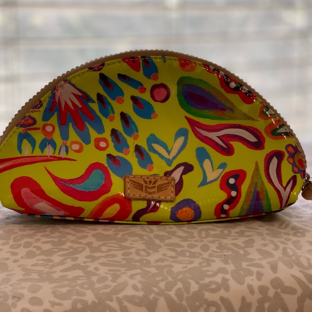 CONSUELA medium cosmetic case